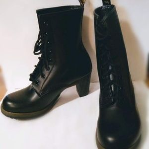 Women's Air Wair Boots